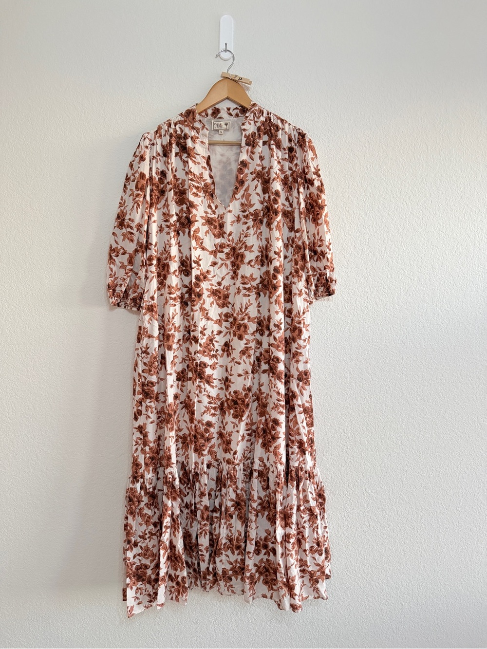 Tuckernuck MILLE Cream Maxi Dress with Rust Floral Print Size small - Picture 12 of 14